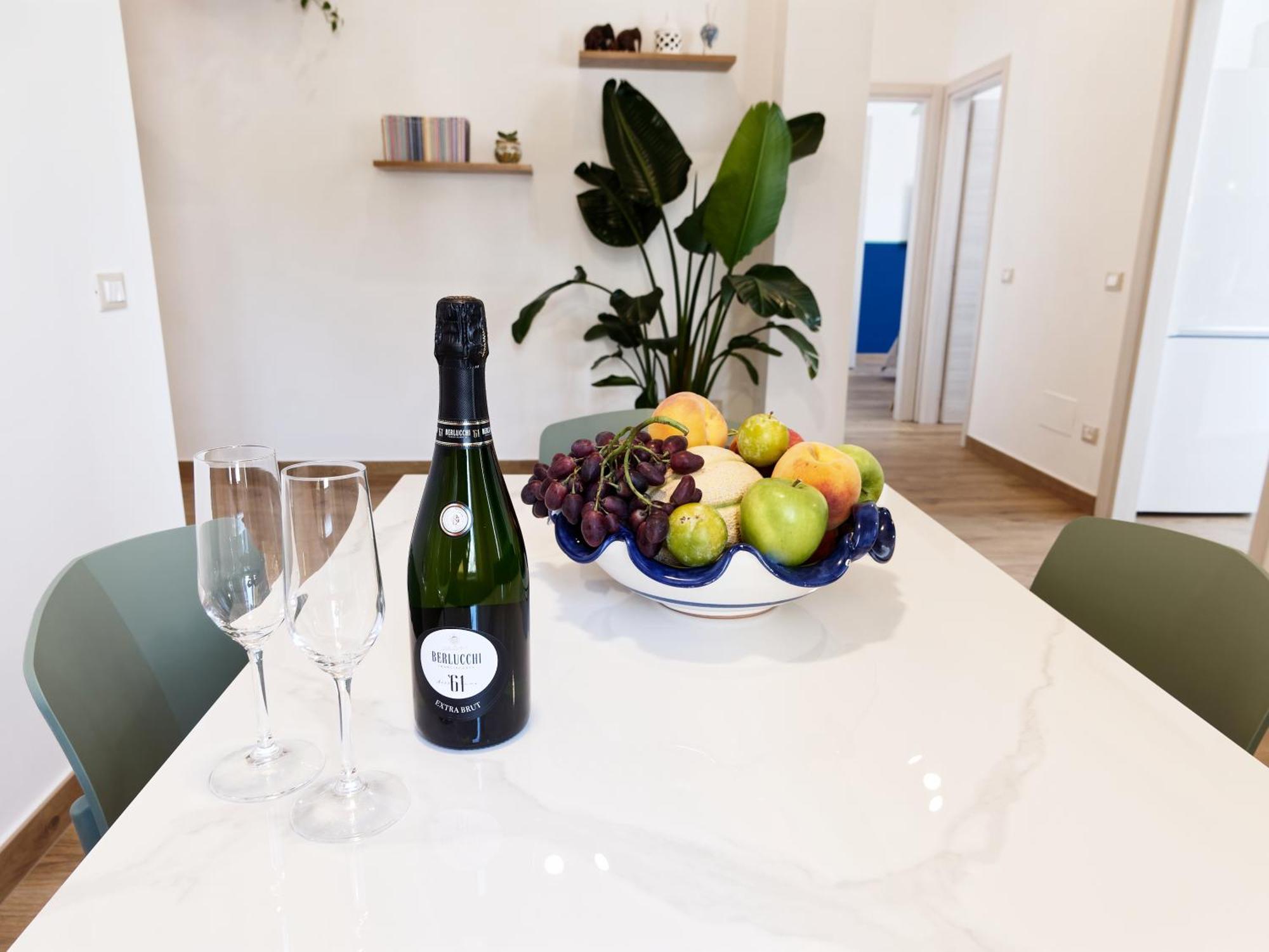 Susanna Boutique Home Вико-Экуенсе Экстерьер фото