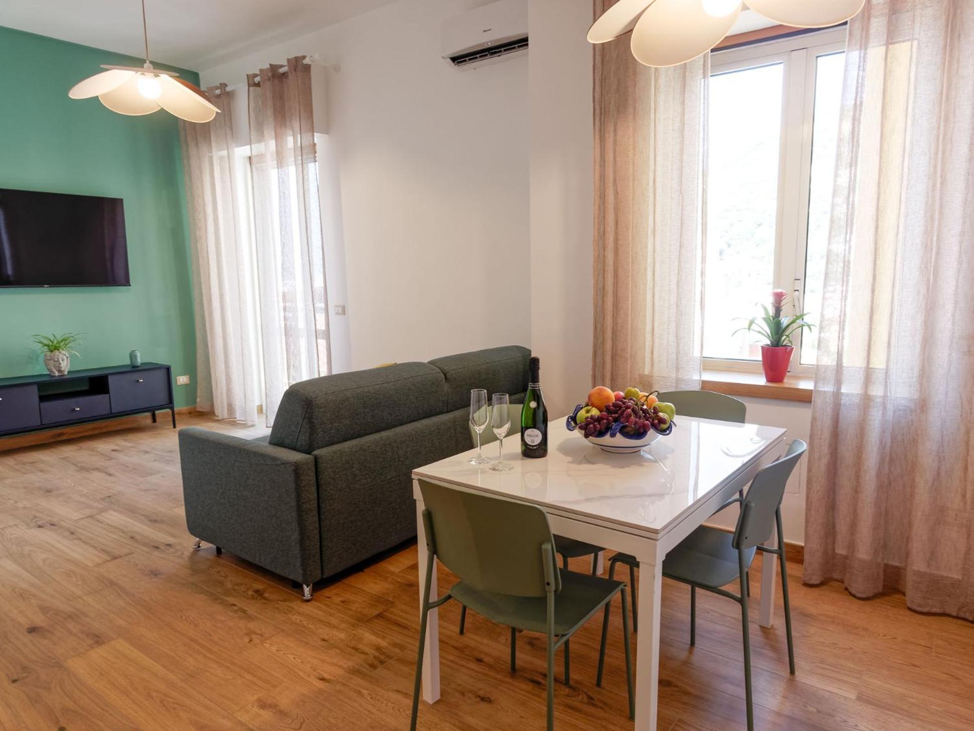 Susanna Boutique Home Вико-Экуенсе Экстерьер фото